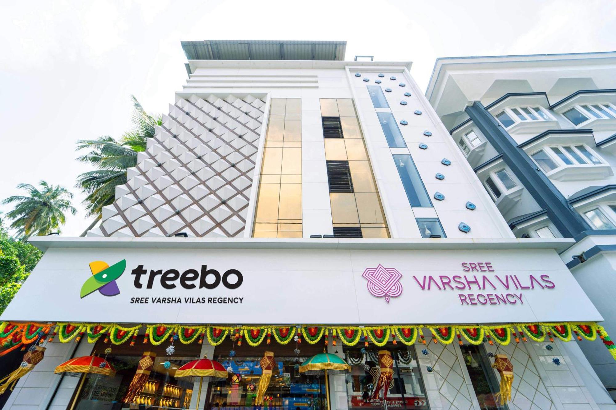 Treebo Sree Varshavilas Regency, 2 Mins From Guruvayoor Temple Guruvāyūr Exteriér fotografie